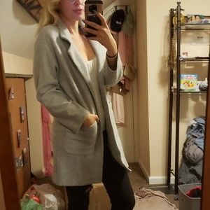Cozy Grey Blazer-Cardigan with Pockets